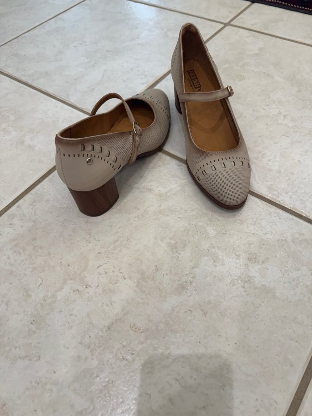 Beige Pikolinos pumps, size 41 - Picture 3 of 4